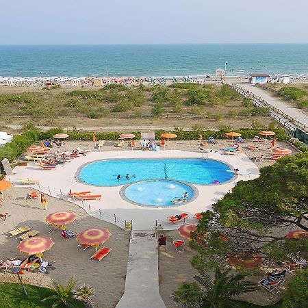 Hotel Bertha Fronte Mare Τζεσόλο Λίντο Εξωτερικό φωτογραφία